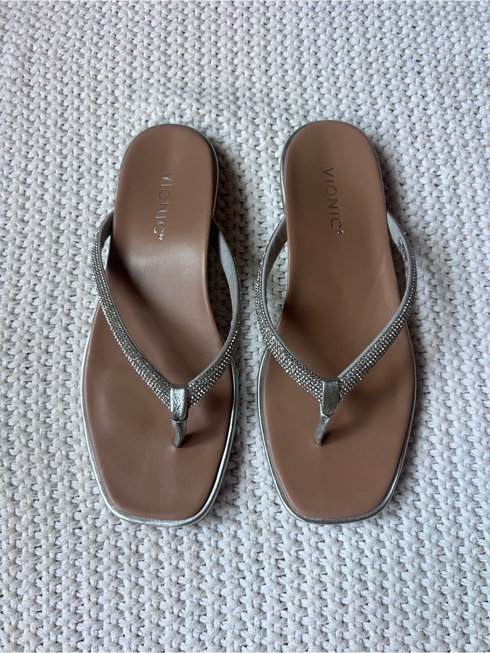 Vionic Vista Shine Flip Flop Sandals Size 8.5 - Picture 4 of 6